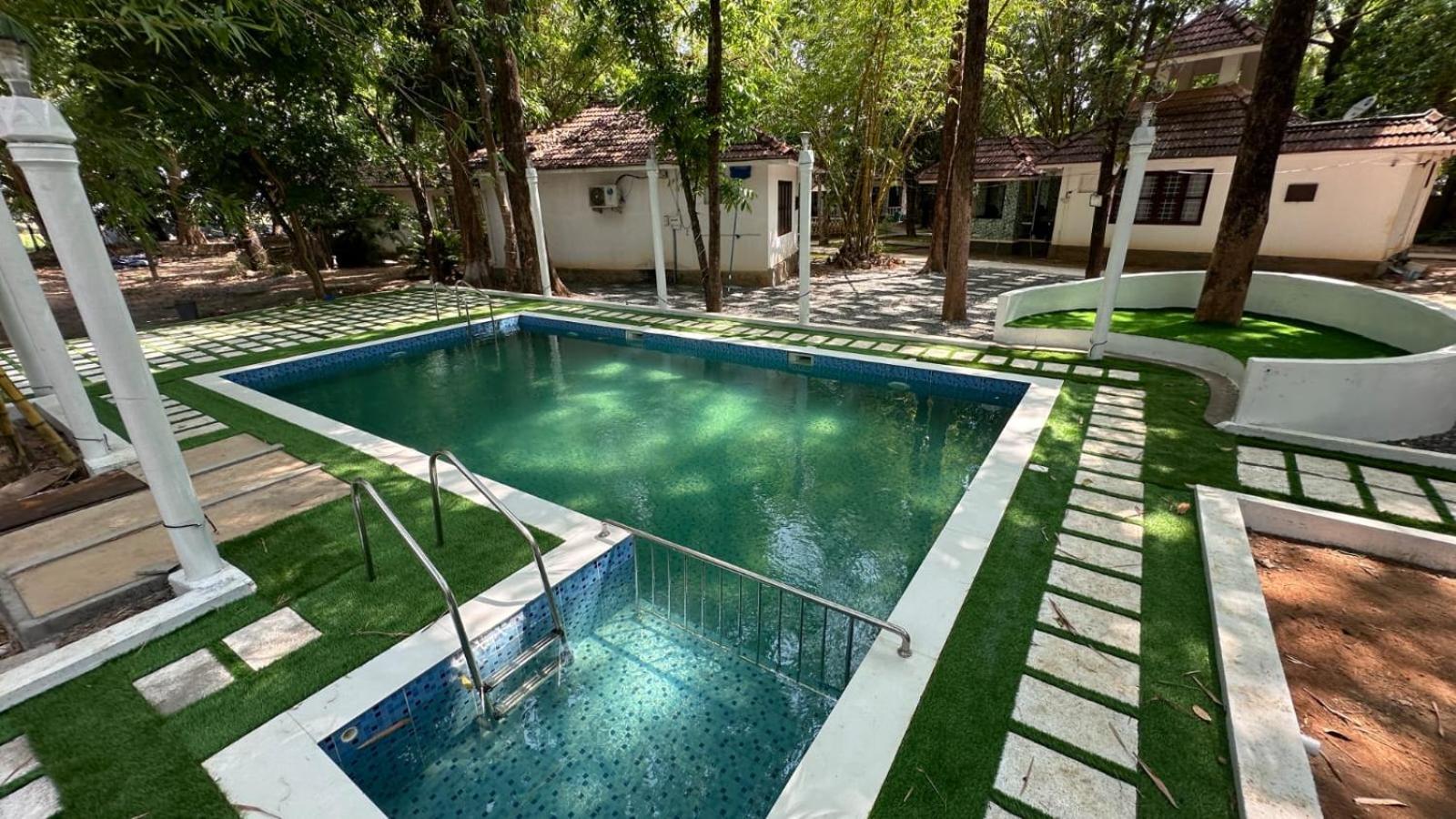 Surya Eco And Wedding Resort Thrissur Εξωτερικό φωτογραφία