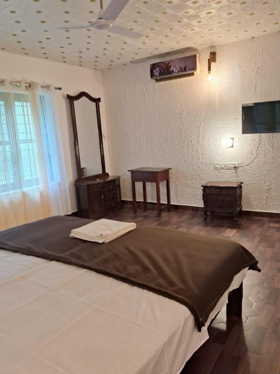 Surya Eco And Wedding Resort Thrissur Εξωτερικό φωτογραφία